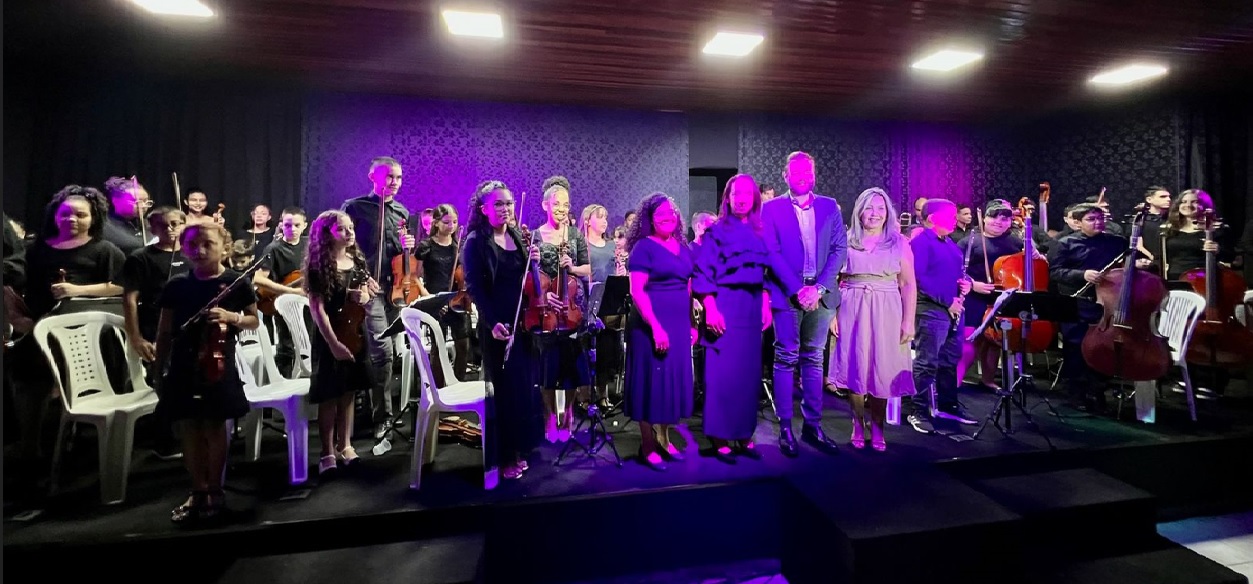 APRESENTAÇÃO DA ORQUESTRA